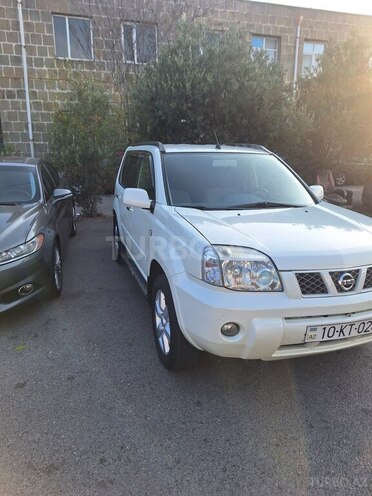 Nissan X-Trail 2011, 200,000 km - 2.5 l - Bakı