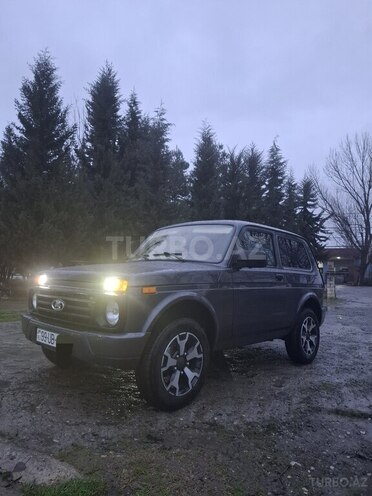 LADA (VAZ) Niva 2019, 95,000 km - 1.7 l - Ağcabədi