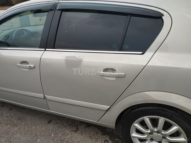Opel Astra 2005, 290,000 km - 1.8 l - Bakı