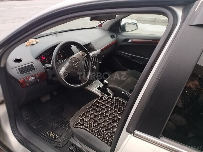Opel Astra 2005, 290,000 km - 1.8 l - Bakı