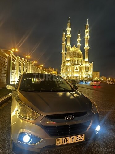 Hyundai ix35 2010, 213,000 km - 2.0 л - Bakı