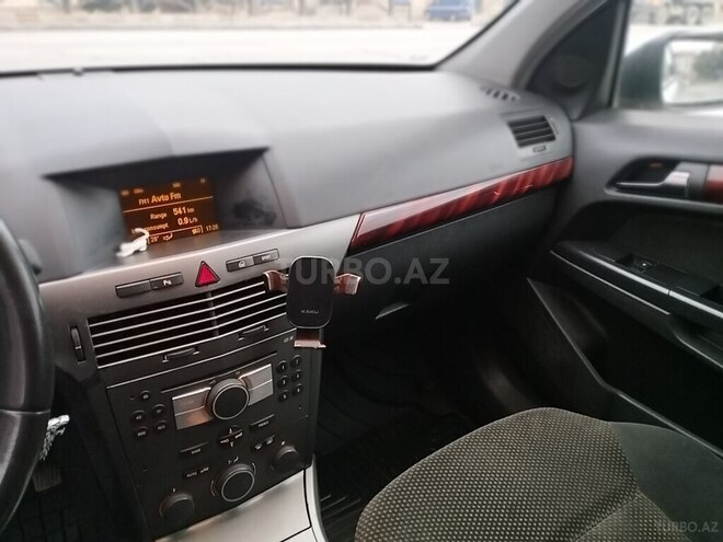 Opel Astra 2005, 290,000 km - 1.8 l - Bakı