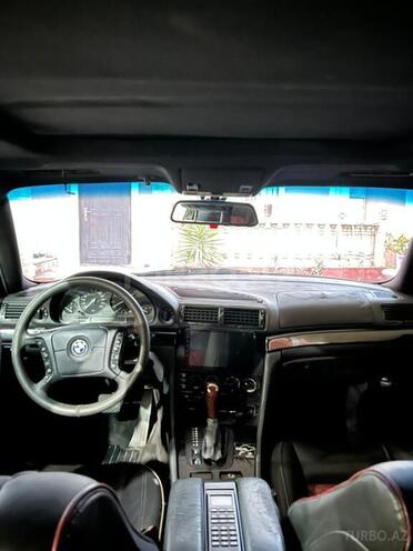 BMW 740 1997, 347,542 km - 4.4 l - Bakı