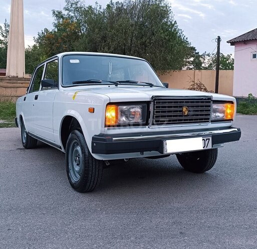 LADA (VAZ) 2107 2009, 43,755 km - 1.6 l - Quba