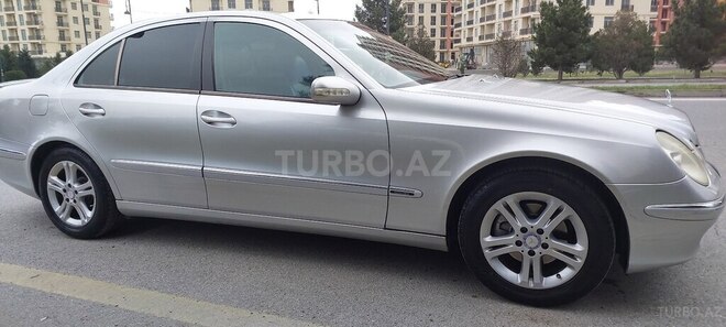 Mercedes E 240 2002, 280,000 km - 2.6 l - Bakı