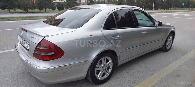 Mercedes E 240 2002, 280,000 km - 2.6 l - Bakı