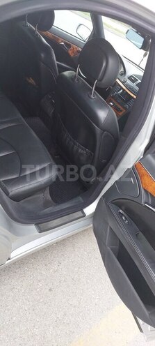Mercedes E 240 2002, 280,000 km - 2.6 l - Bakı