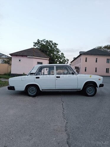 LADA (VAZ) 2107 2009, 43,755 km - 1.6 l - Quba