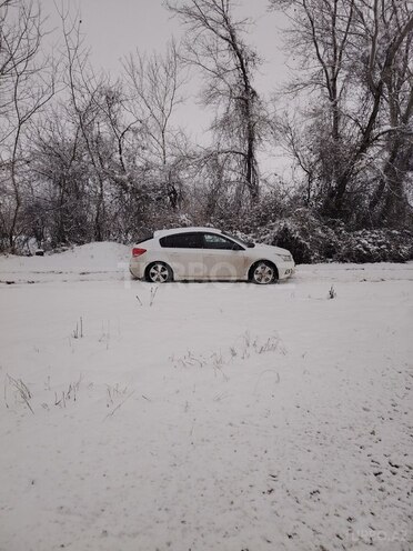 Chevrolet Cruze 2012, 297,500 km - 1.6 l - Xudat