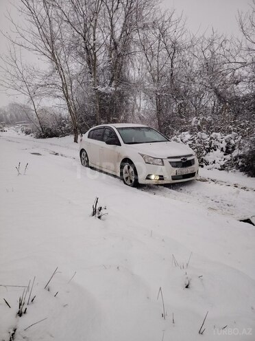 Chevrolet Cruze 2012, 297,500 km - 1.6 l - Xudat