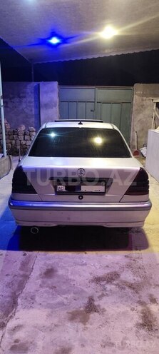 Mercedes C 220 1993, 637,500 km - 2.2 л - Bakı