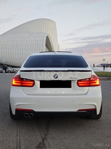BMW 320 2015, 165,000 km - 2.0 л - Bakı