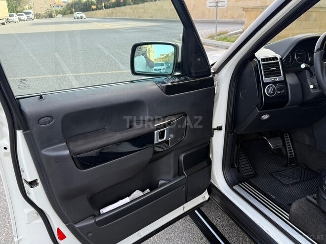 Land Rover Range Rover 2007, 235,000 km - 4.2 l - Babək