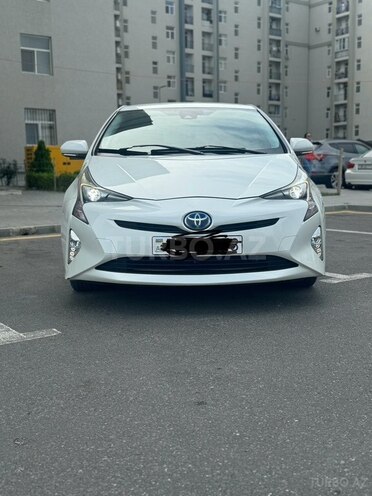Toyota Prius-9