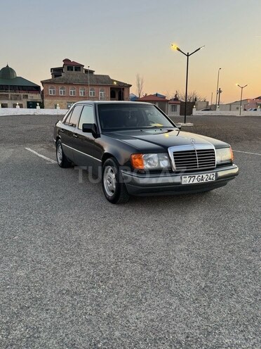 Mercedes E 200 1993, 500,000 km - 2.0 l - Bakı