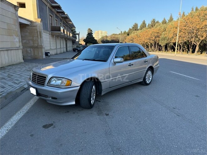 Mercedes C 230 2000, 337,000 km - 2.3 l - Bakı