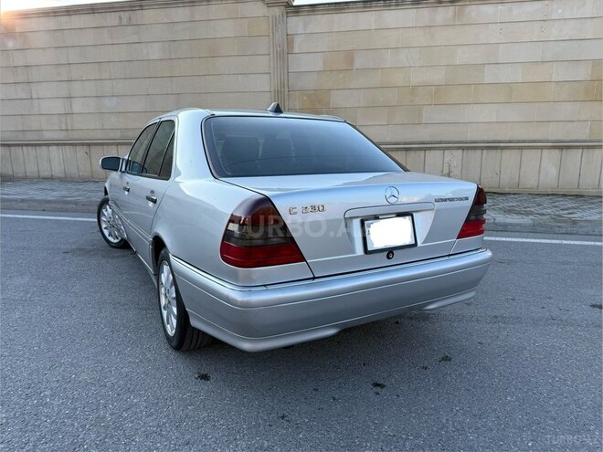 Mercedes C 230 2000, 337,000 km - 2.3 l - Bakı
