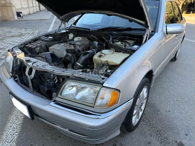 Mercedes C 230 2000, 337,000 km - 2.3 l - Bakı