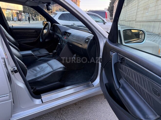 Mercedes C 230 2000, 337,000 km - 2.3 l - Bakı