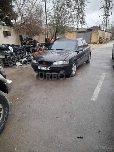 Opel Vectra 1996, 350,000 km - 2.0 l - Bakı