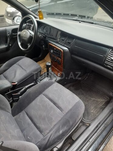 Opel Vectra 1996, 350,000 km - 2.0 l - Bakı