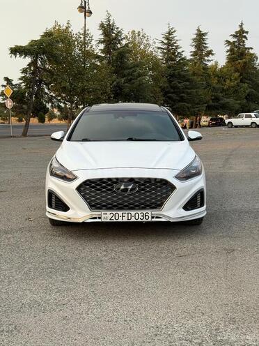 Hyundai Sonata-10