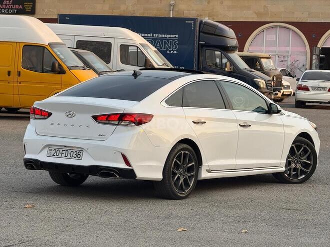 Hyundai Sonata-4