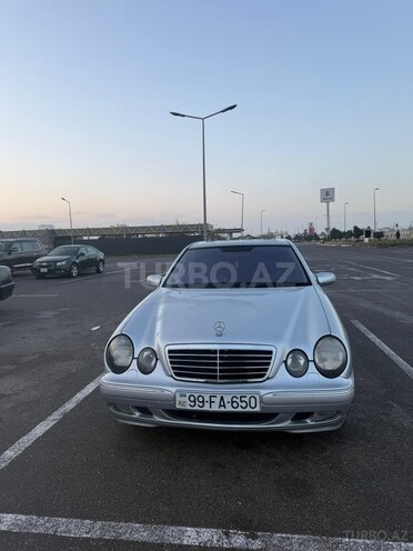 Mercedes E 320 2001, 485,000 km - 3.2 л - Bakı
