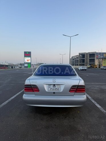 Mercedes E 320 2001, 485,000 km - 3.2 л - Bakı