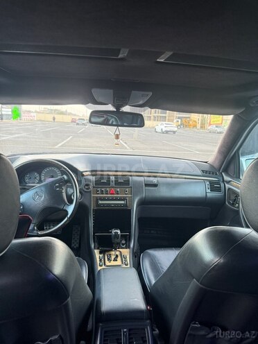 Mercedes E 320 2001, 485,000 km - 3.2 л - Bakı