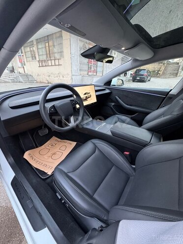Tesla Model 3 2024, 7,564 km - 0.0 l - Bakı