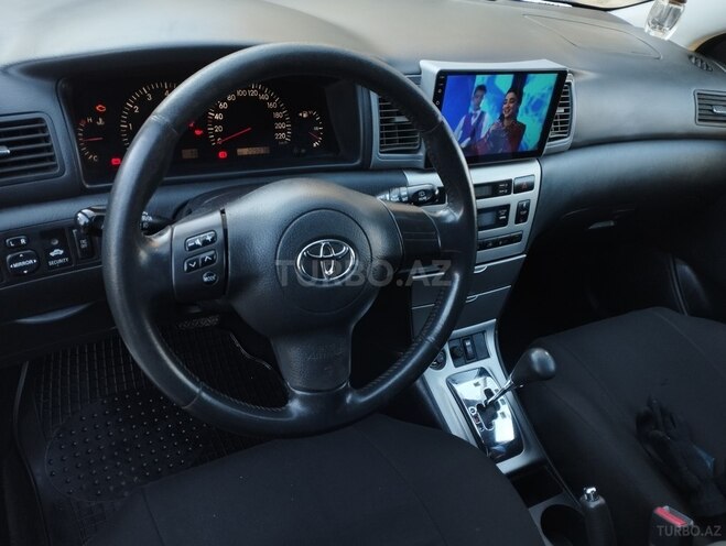 Toyota Corolla 2006, 206,000 km - 1.4 l - Bakı