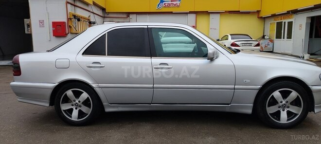 Mercedes C 240 1997, 398,200 km - 2.4 l - Bakı
