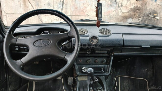 LADA (VAZ) 2106 1986, 300,000 km - 1.3 l - Saatlı