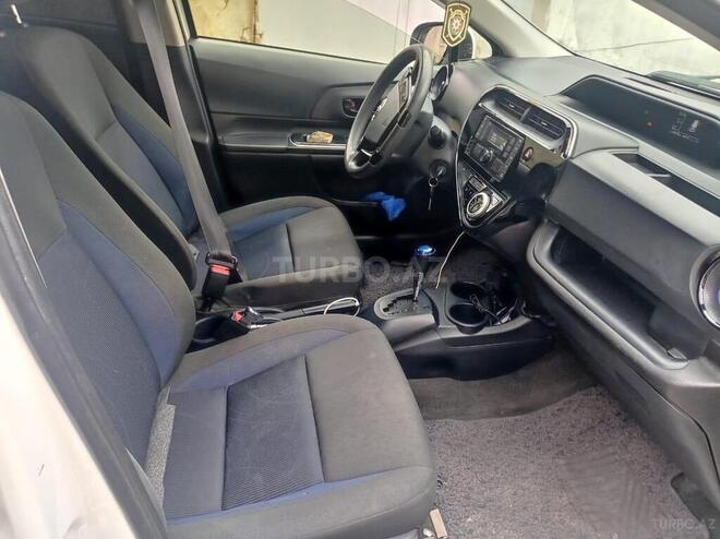 Toyota Aqua 2018, 200,000 km - 1.5 l - Bakı