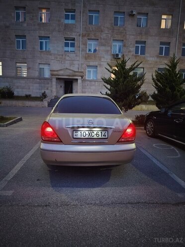 Nissan Sunny 2005, 379,000 km - 1.3 l - Bakı