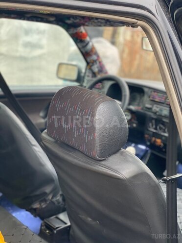 Volkswagen Golf 1993, 208,208 km - 1.4 l - Bakı