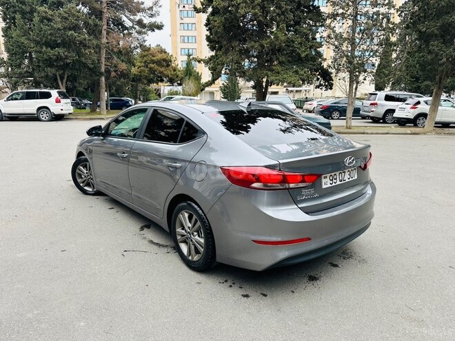 Hyundai Elantra 2017, 143,000 km - 2.0 l - Bakı