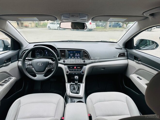 Hyundai Elantra 2017, 143,000 km - 2.0 l - Bakı
