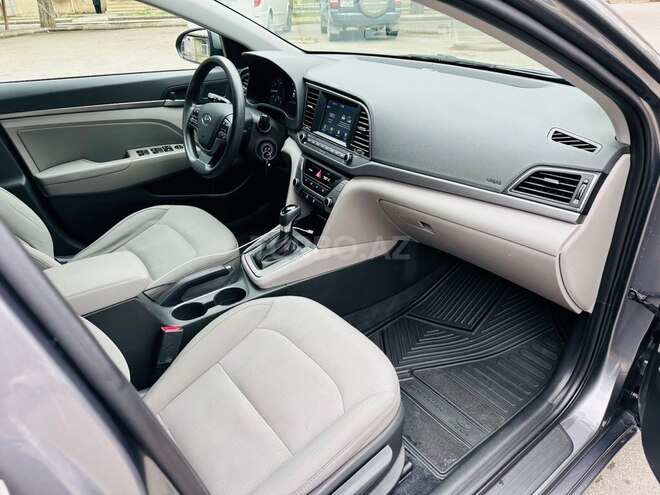 Hyundai Elantra 2017, 143,000 km - 2.0 l - Bakı