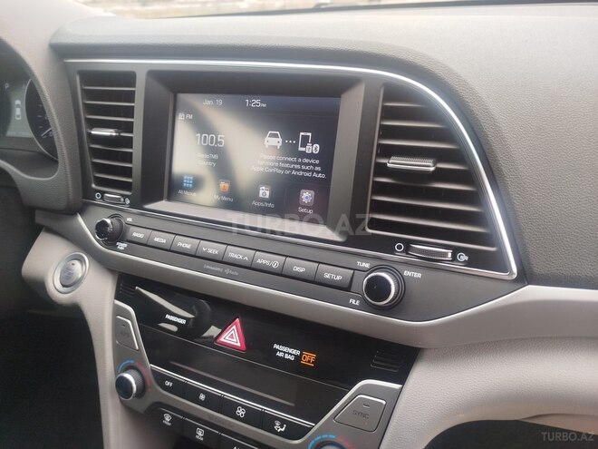 Hyundai Elantra 2016, 118,000 km - 2.0 l - Bakı