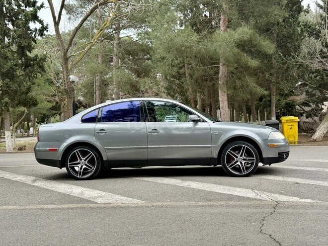 Volkswagen Passat 2003, 384,976 km - 1.8 l - Sumqayıt