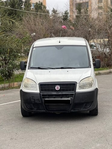 Fiat Doblo 2011, 220,000 km - 1.4 l - Bakı