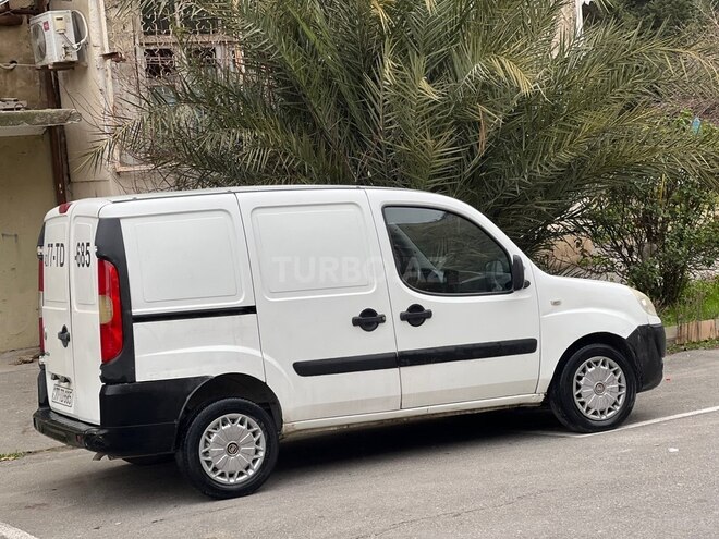 Fiat Doblo 2011, 220,000 km - 1.4 l - Bakı
