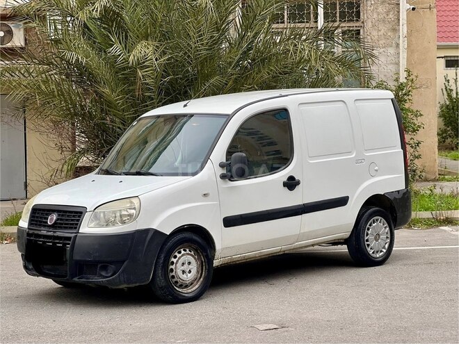 Fiat Doblo 2011, 220,000 km - 1.4 l - Bakı