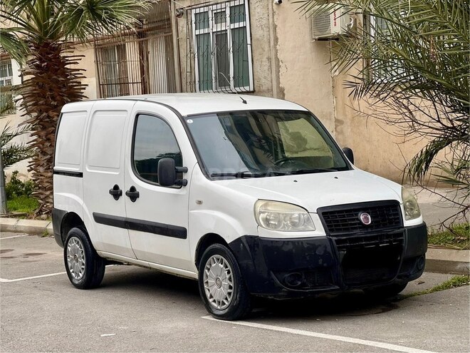 Fiat Doblo 2011, 220,000 km - 1.4 l - Bakı