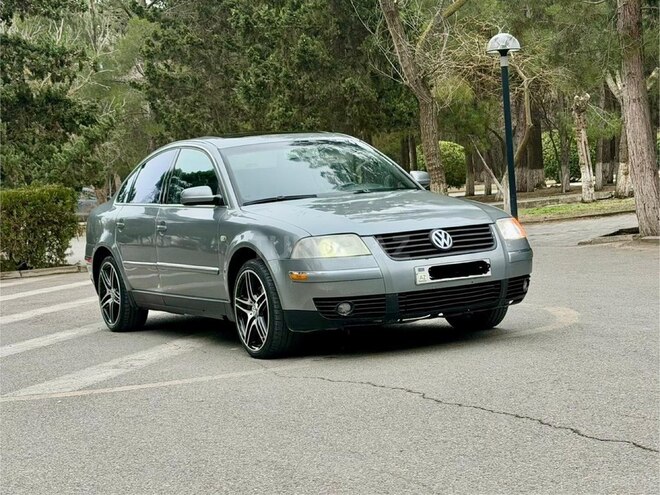 Volkswagen Passat 2003, 384,976 km - 1.8 l - Sumqayıt