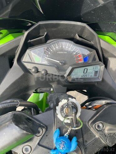 Kawasaki  2014, 12,000 km - 0.3 l - Bakı