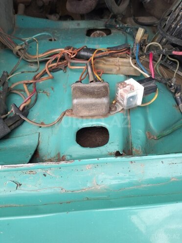 LADA (VAZ) 2106 1989, 300,000 km - 1.3 l - Şirvan