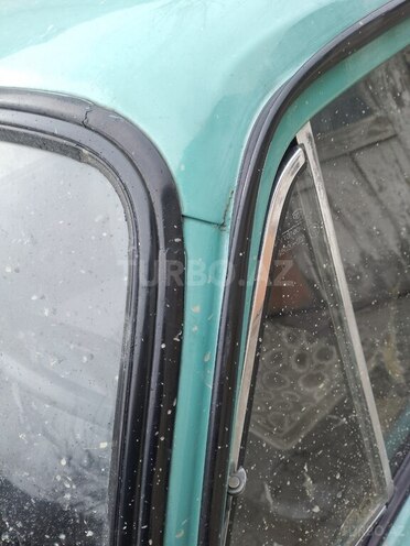 LADA (VAZ) 2106 1989, 300,000 km - 1.3 l - Şirvan
